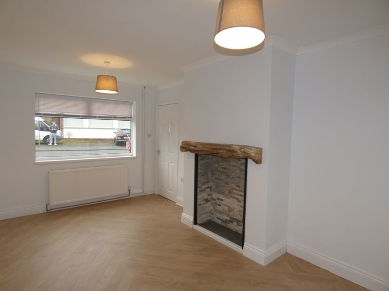 Lounge- click for photo gallery